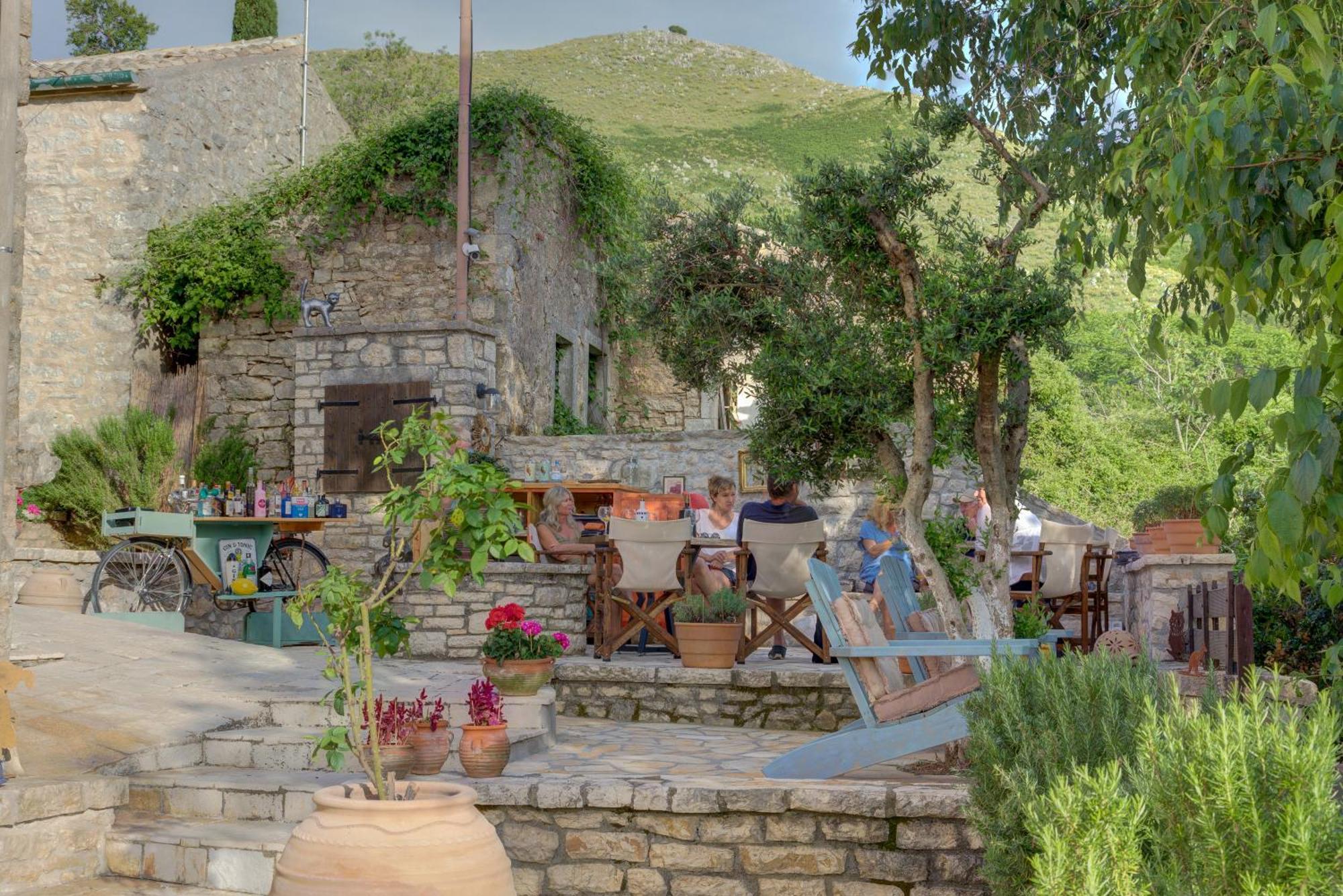 The Merchants House Peritheia Exterior photo
